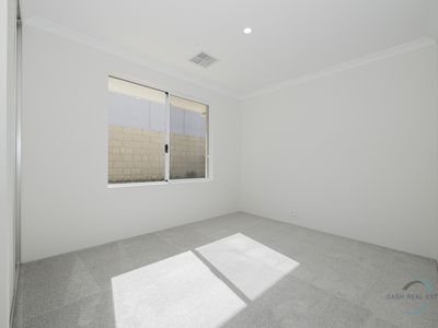55 Torrenova Way, Sinagra