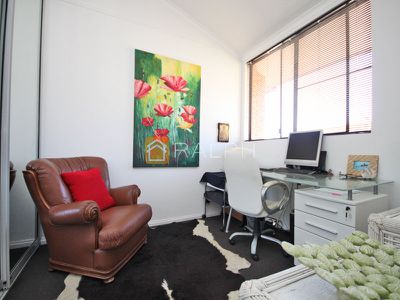 2 / 18 Chiswick Street, Greenacre