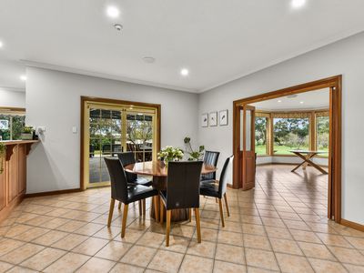 21 Mount Percy Road, Compton
