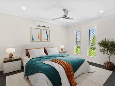15 McAllisters Crescent, Coomera