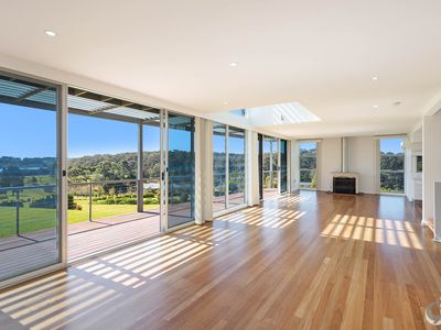 16 Treetops Street, Narooma