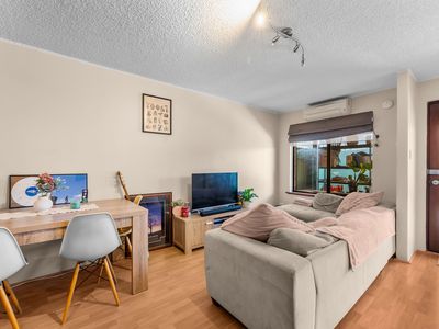 3 / 390 Hector Street, Yokine