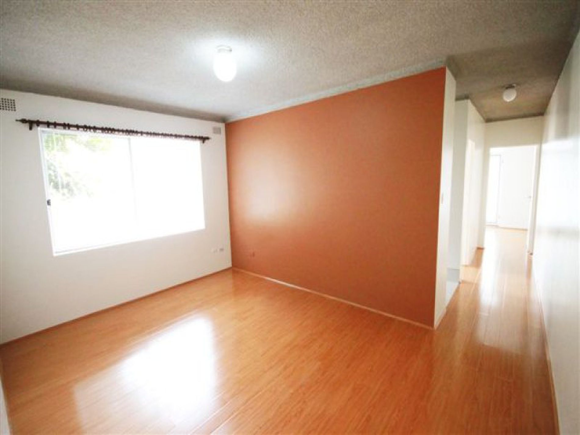 4 / 60 Colin Street, Lakemba