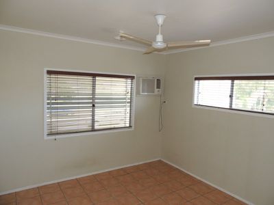 11 Gould Street, Moranbah