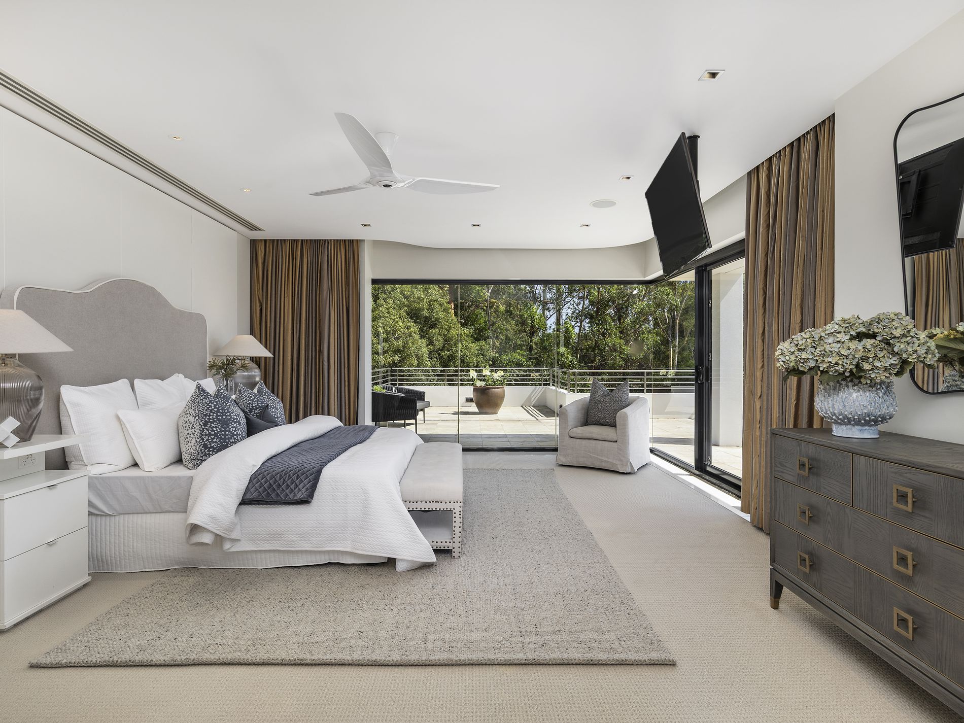 6 Gilmour Close, Glenhaven