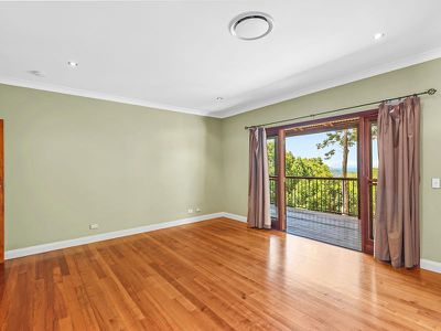 10-12 Main St, Montville