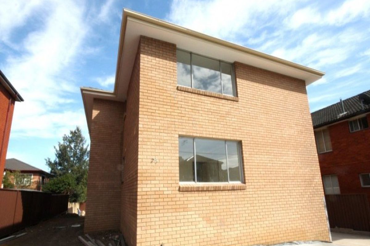2 / 75 Denman Avenue, Wiley Park