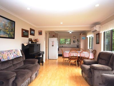115 Lakeside Avenue , Mount Beauty
