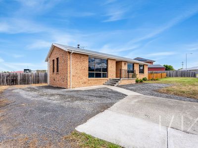 2 Martyn Place, Brighton