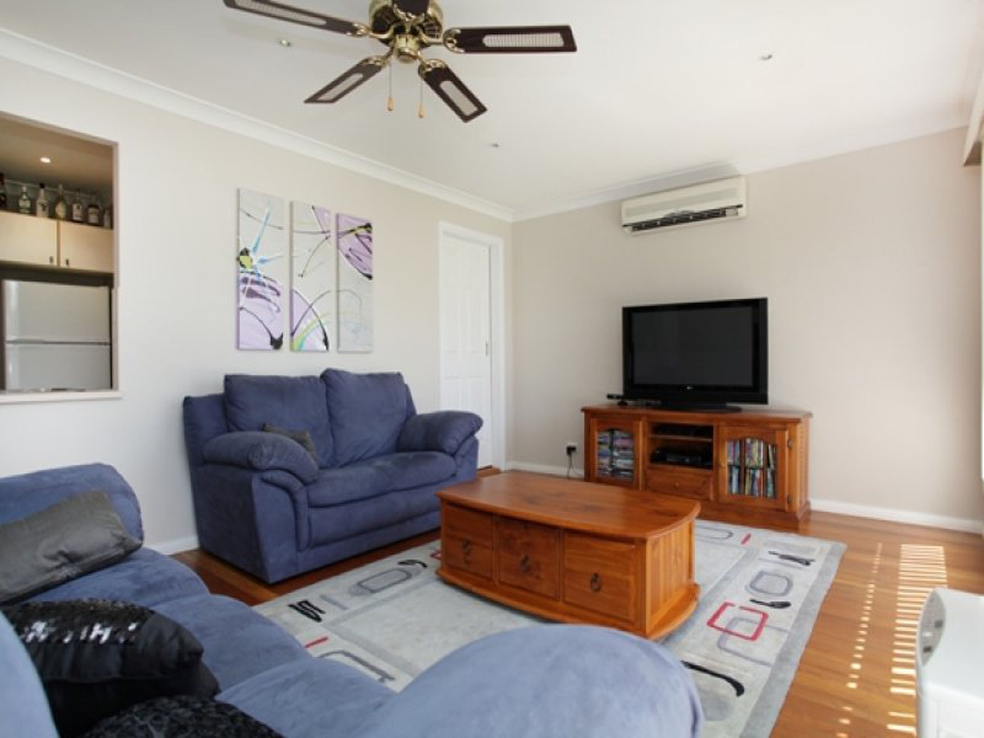 3 Karabi Close, GLENMORE PARK