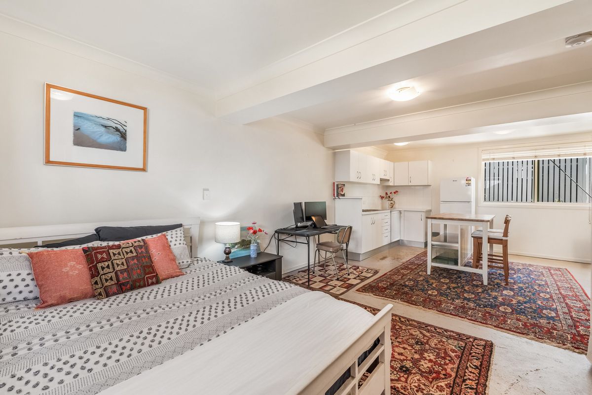 4 / 28 Isabella Drive, Skennars Head