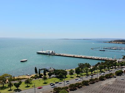 1803 / 18 Cavendish Street, Geelong