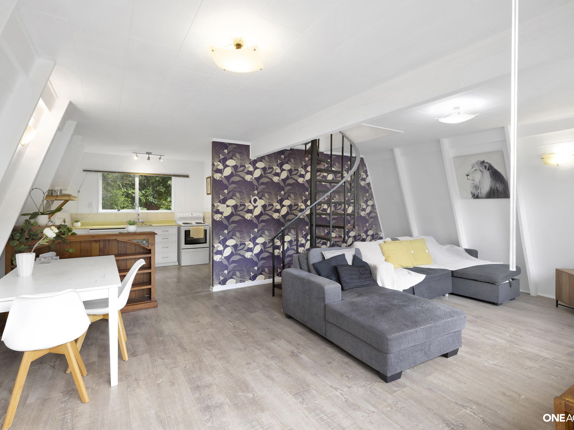 43 Airlie Road, Plimmerton