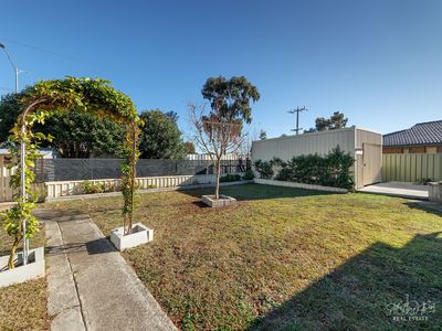 1 WATTLE COURT, Wodonga