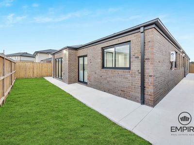 19 Heifer Avenue, Clyde North
