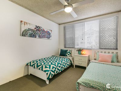 2 / 6 Parker St, Labrador