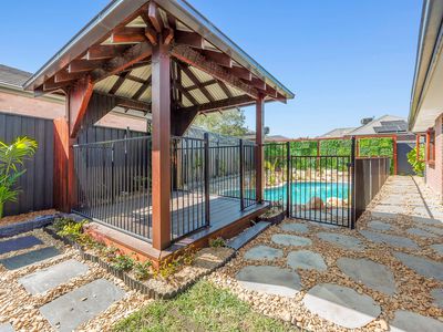 128 Laurimar Boulevard, Doreen