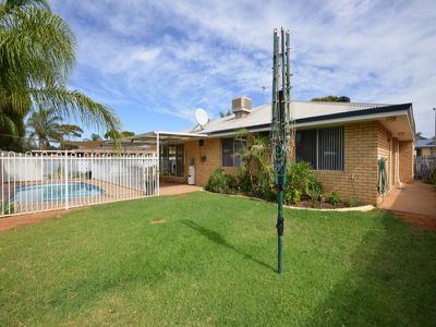 5 Goongarri Way, Hannans