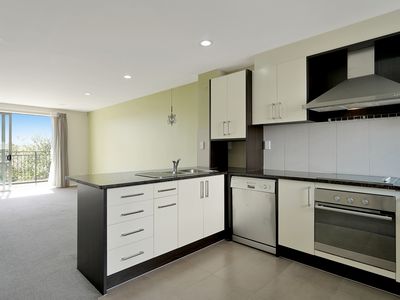 12 / 6 Islington Avenue, New Lynn