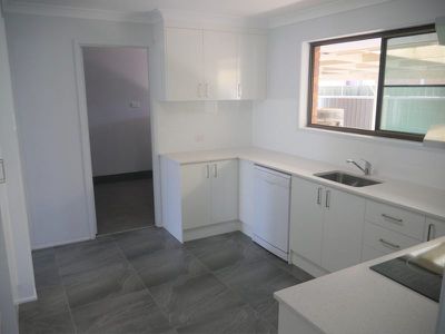 19 Bunker Avenue, Nanango