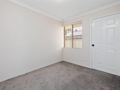 43 Hickory Drive, Thornlie