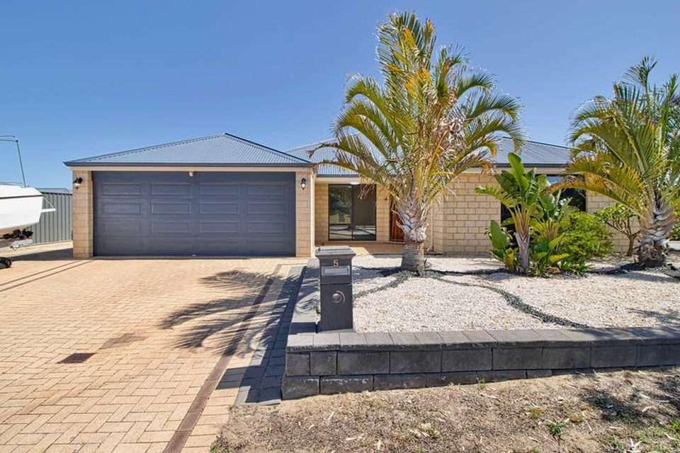 5 Diamondbird  , Baldivis