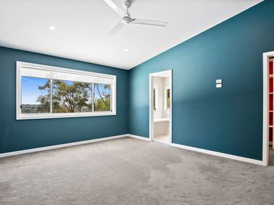 130C Farmborough Road, Farmborough Heights