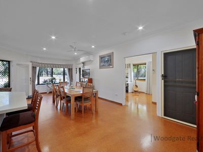 2 Acacia Street, Woodgate