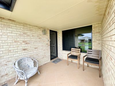 9 Bronton Way, Point Vernon