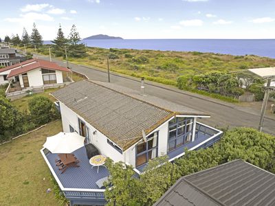 2A Marine Parade, Otaki Beach