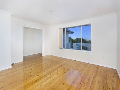 165A & 165B Kanahooka Road, Kanahooka