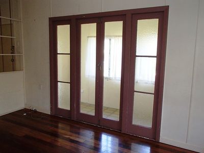 13 Saxelby Street, East Ipswich