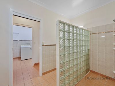 2 Acacia Street, Woodgate