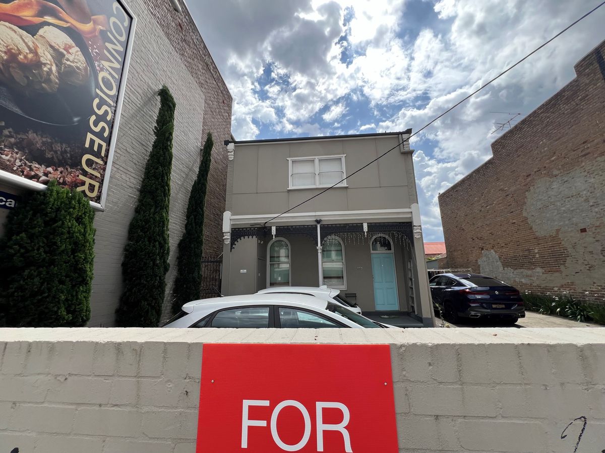 10 / 113 Addison Road, Marrickville