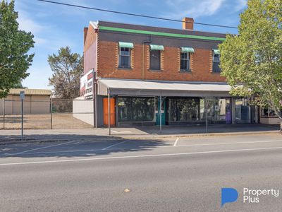 100 Railway Road, Elmore