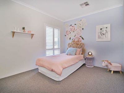 40 Key Avenue , Baldivis