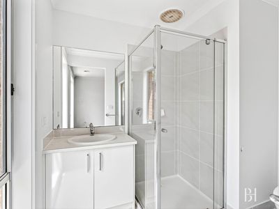 30 Royal Parade, Kilmore