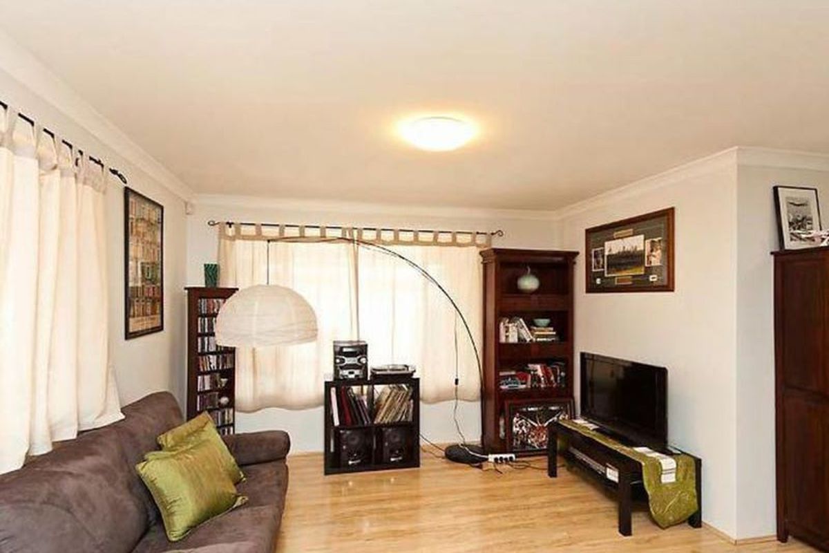9 Barnsby Place, Beckenham