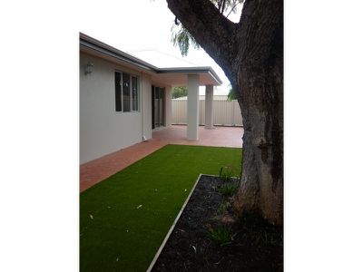 6 Howell Court, Guildford