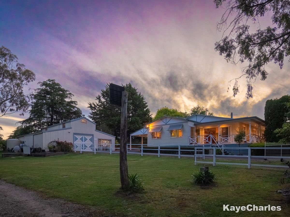 15 Burton Road, Beaconsfield Upper