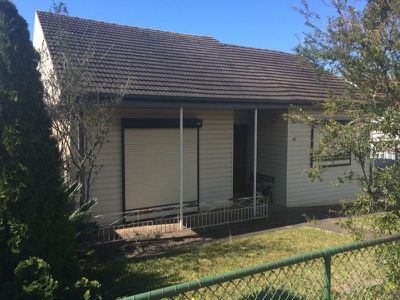 43 Lake Heights Road, Lake Heights