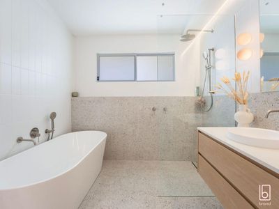 8 Nicholson Crescent, Toukley