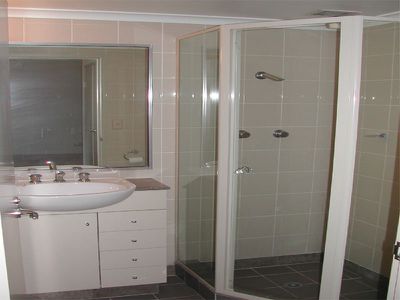 2104 / 1 Hosking Place, Sydney