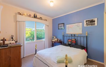 15 Burton Road, Beaconsfield Upper