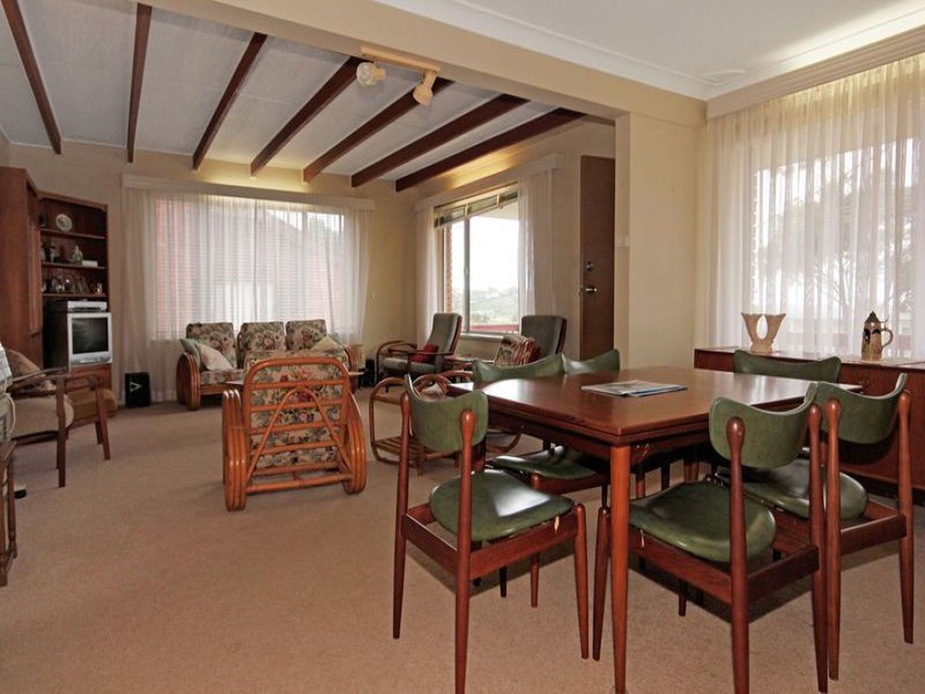 43 Donlan Road, Mollymook