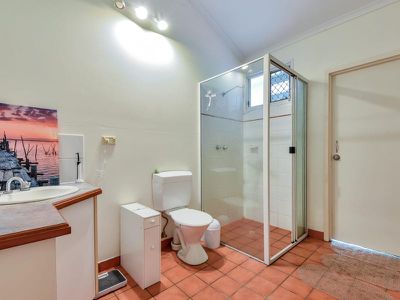 5 Landsborough St, Bakewell