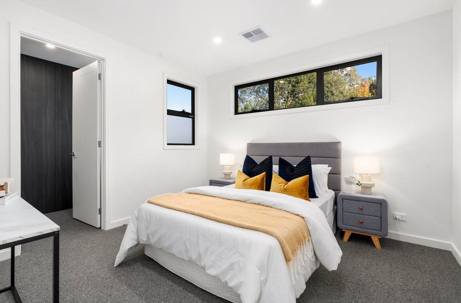 1-3 / 30 Abbott Street, Balwyn North