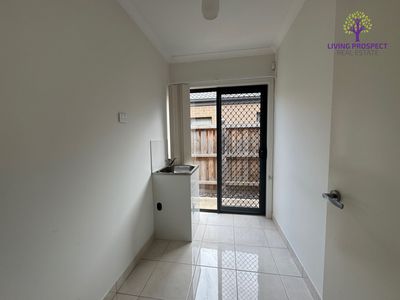 185 Saltwater Promenade, Point Cook