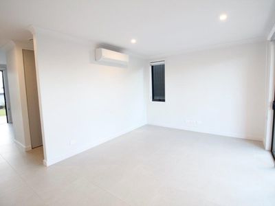 14 Willowdale Drive, Leppington