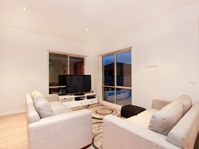 27A Alma Rd, Hampton Park
